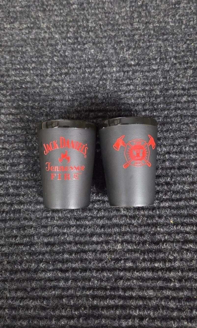 Jack Daniel's Tennessee Fire Shot Glass Black Red Pair